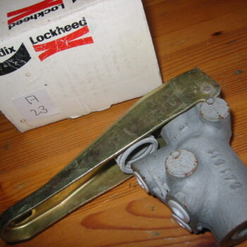 Lastabhängiges Bremsventil / Bremskraftverteiler  TX 73/75