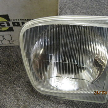 Scheinwerfer TX rechts außen Serie II