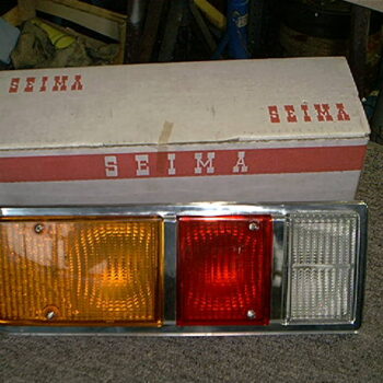 Schlußleuchte komplett links mit Rückfahrlicht