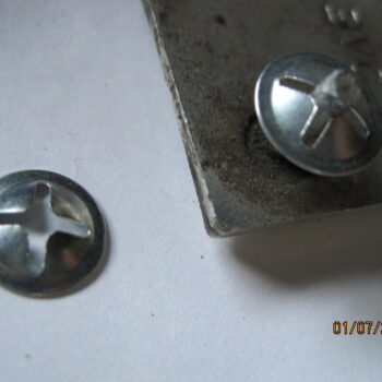 Federklammer Für Emblem