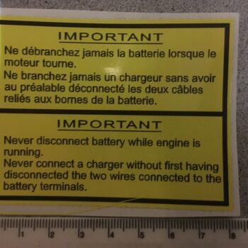 Aufkleber / Sticker Warnung Batterie