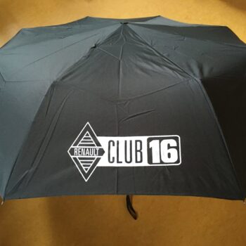 Regenschirm mit Club Logo