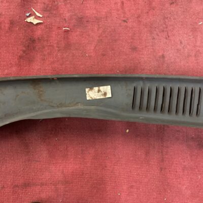 Radhaus vorne rechts oben Reparaturblech