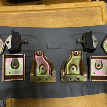 Motoraufhängung Satz links / rechts  komplett  8 Teile